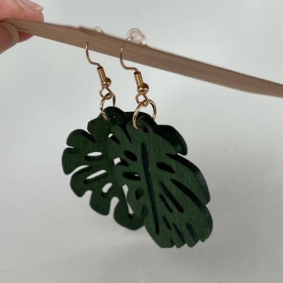 PALM EARRINGS | Wood | NWT - Picture 5 of 8